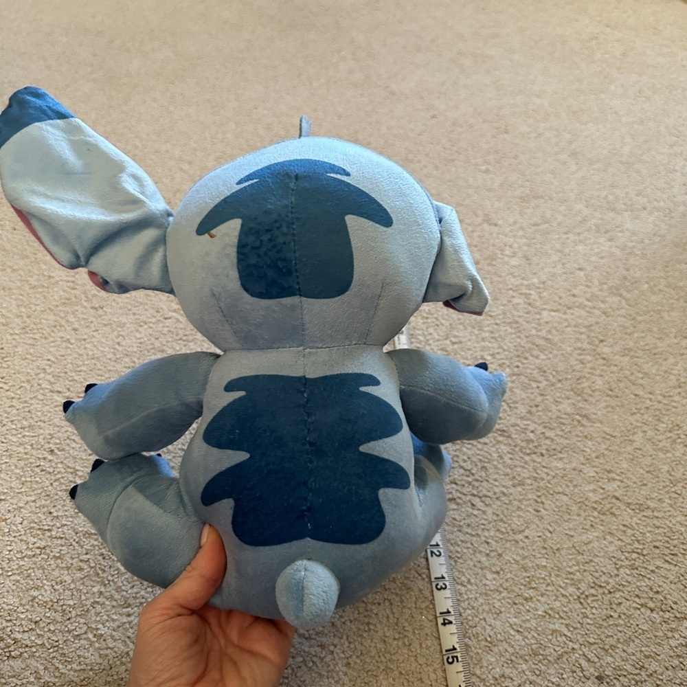 Stitch - Picture 3 of 4